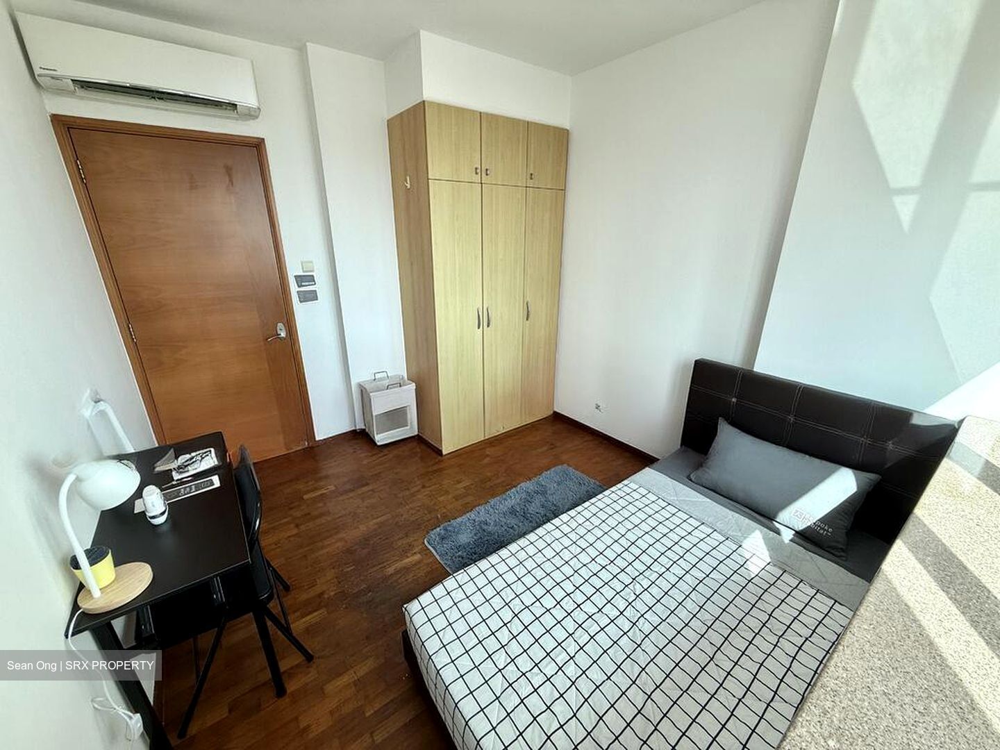 Queens (D3), Condominium #527090101